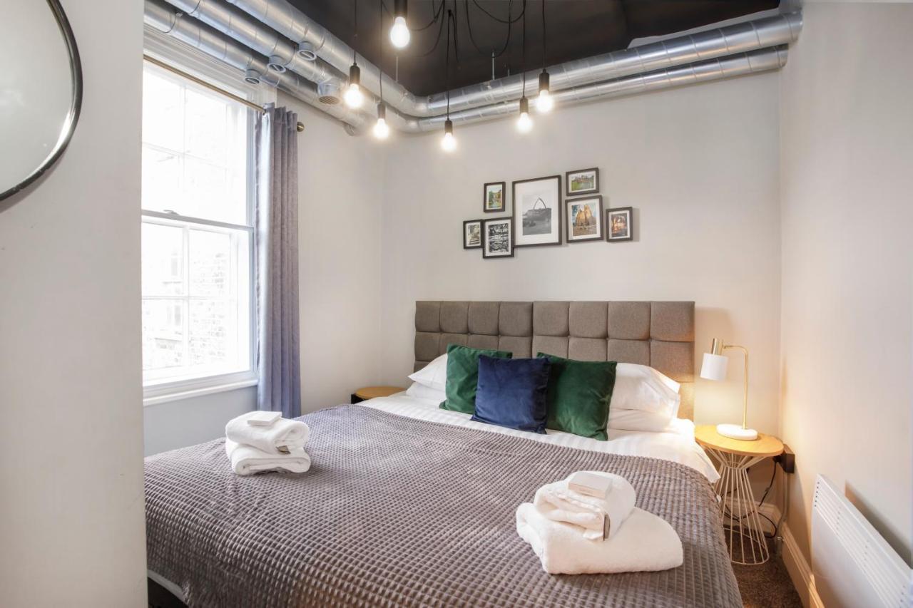 Turpin Quarter In The Centre Of The City, Sleeps 6 York Buitenkant foto