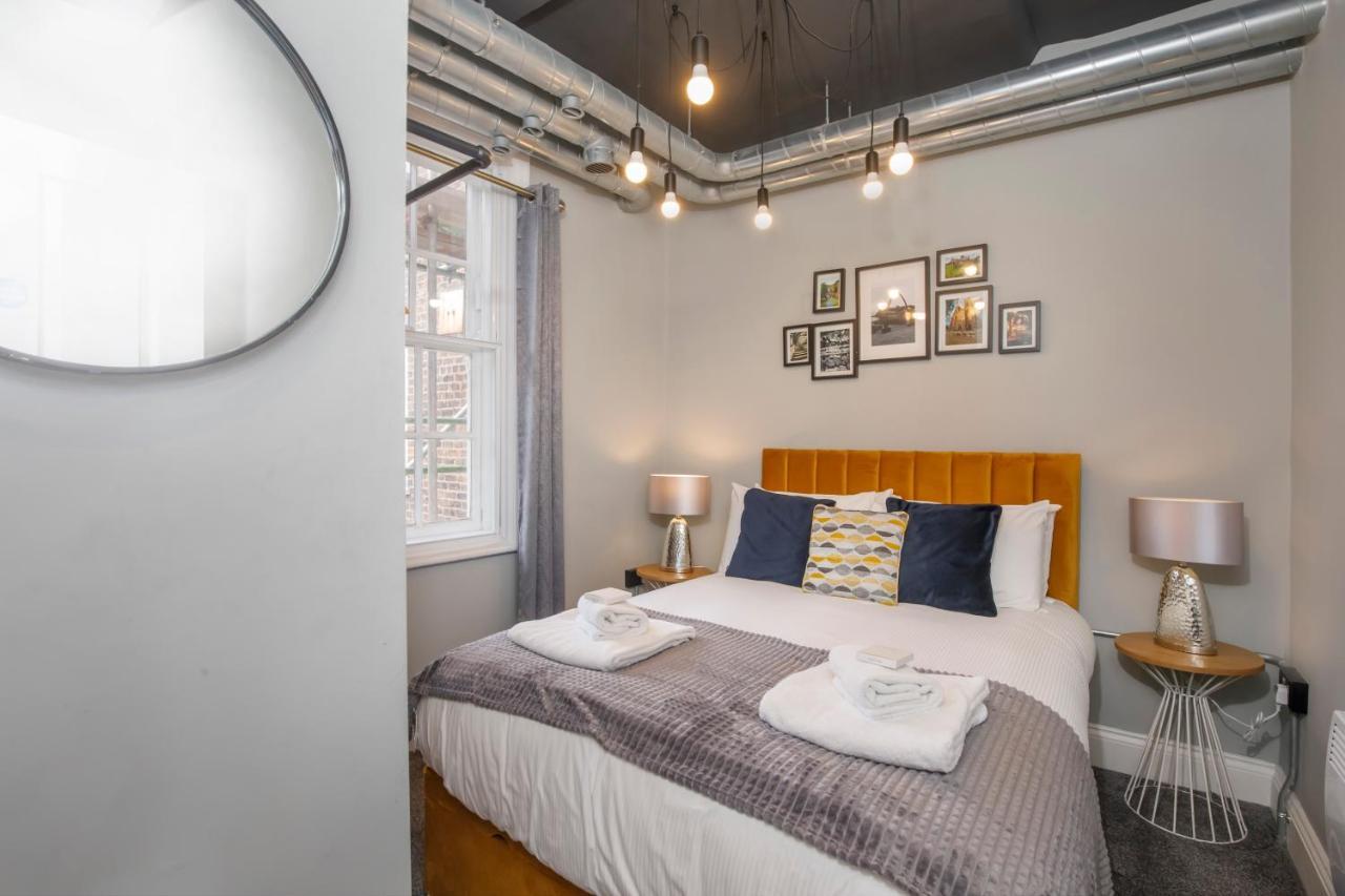 Turpin Quarter In The Centre Of The City, Sleeps 6 York Buitenkant foto